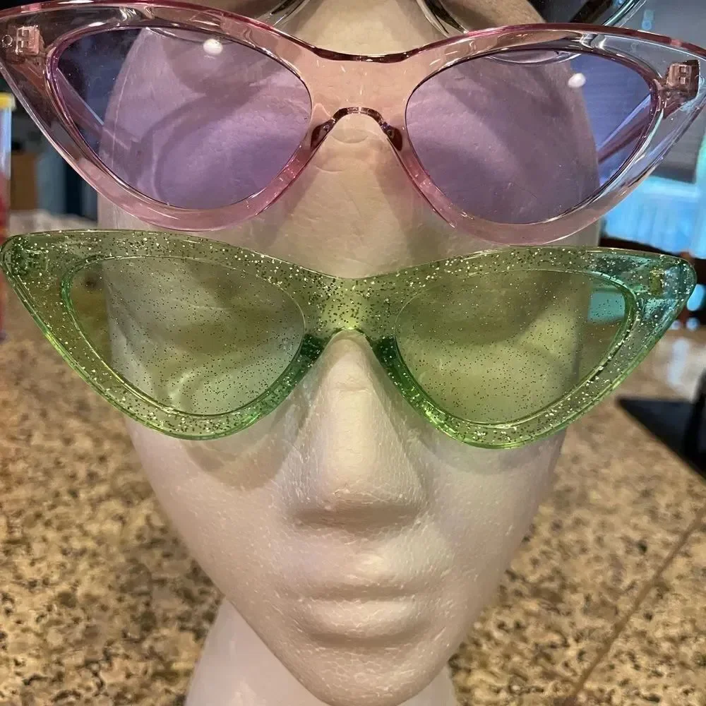 Women’s Cat Eye Sunglasses Black Pink Green Sparkle